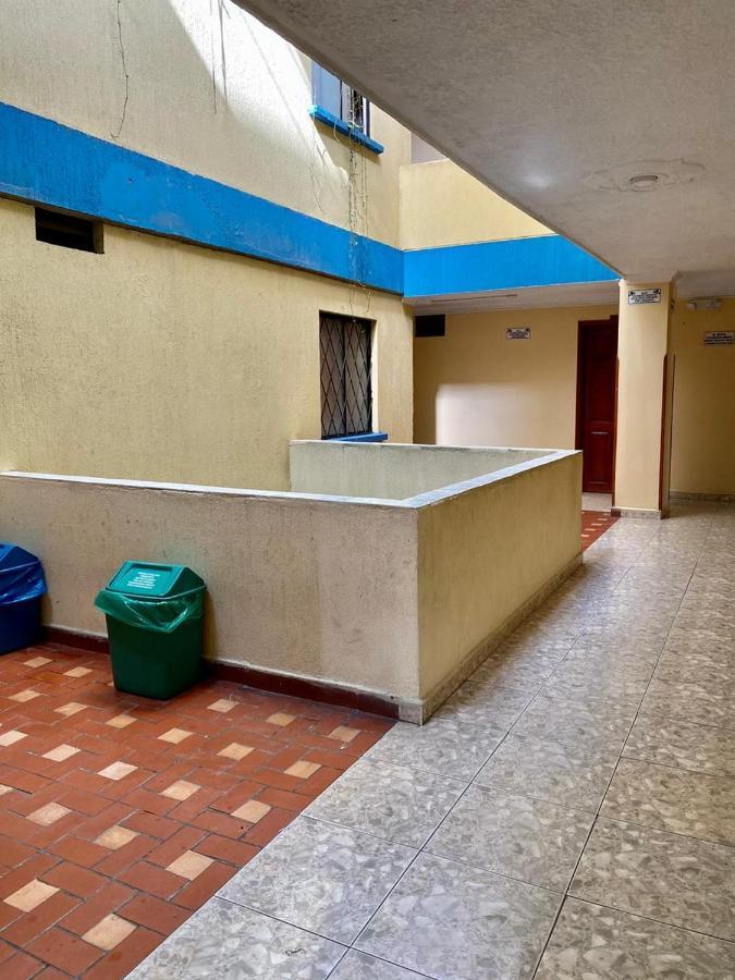 Hotel Mansion Real Bucaramanga Bagian luar foto