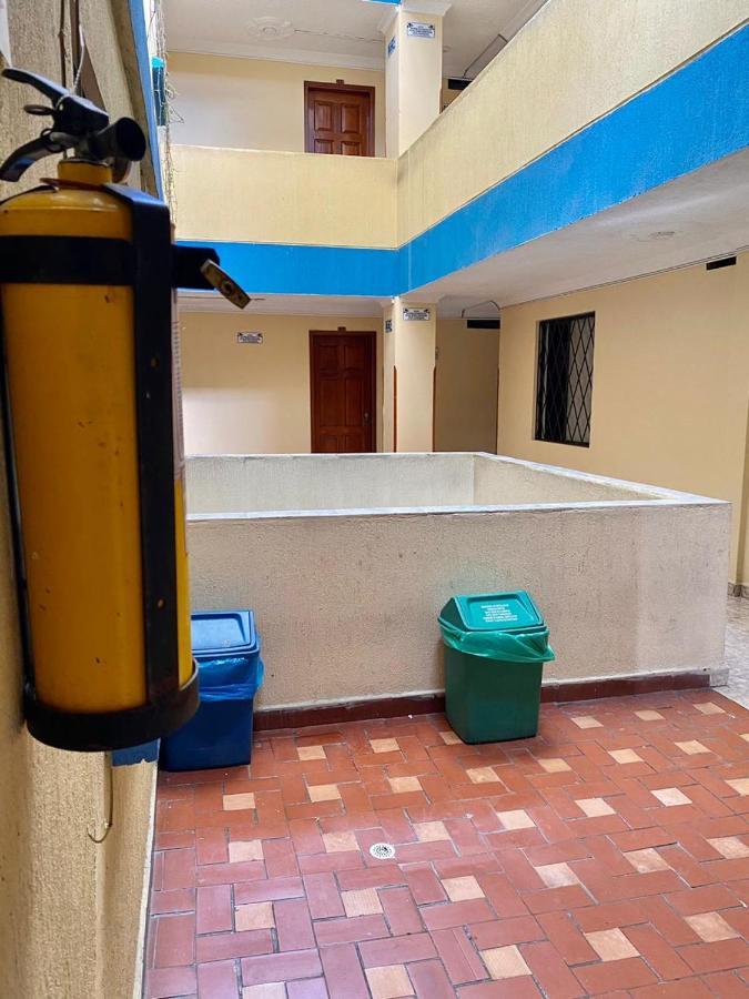 Hotel Mansion Real Bucaramanga Bagian luar foto