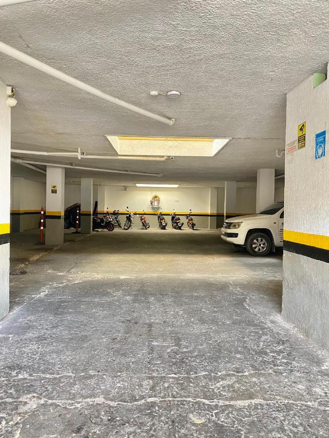Hotel Mansion Real Bucaramanga Bagian luar foto
